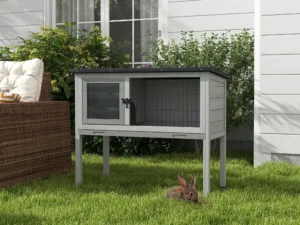 Cușcă pentru Iepuri Înălțată din Lemn pentru Exterior cu Acoperiș Rabatabil și Tavă Detasabilă, 84x43x70cm, Gri