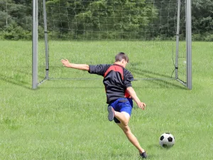 Poarta Fotbal 8×5 ft – Plasa Rezistenta & Montare Rapida